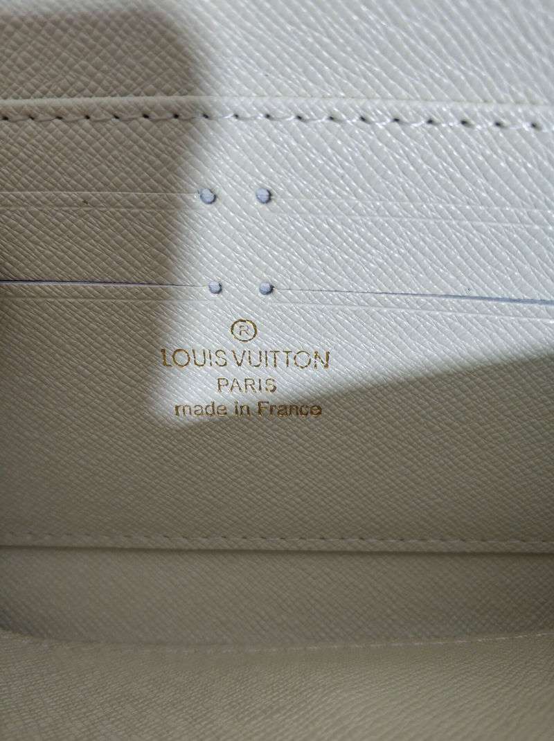 Louis Vuitton Damier Azur Canvas ZIPPY WALLET N41660